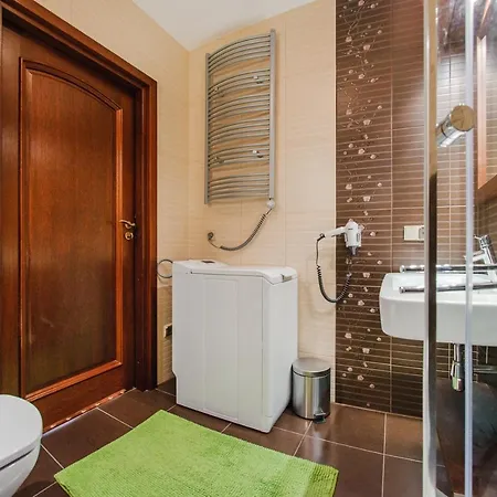 Apartamenty Sun & Snow Continental Blisko Plazy Krynica Morska Exterior foto