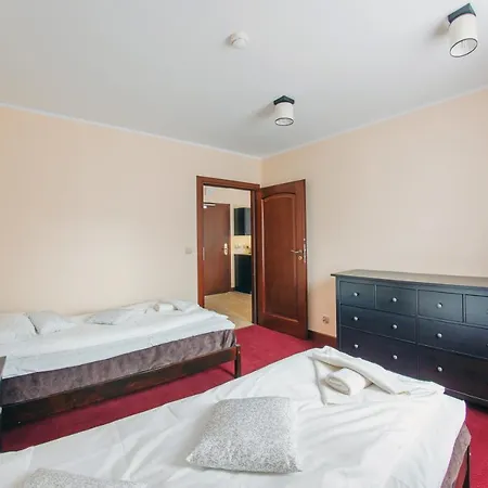 Apartamenty Sun & Snow Continental Blisko Plazy Krynica Morska Exterior foto