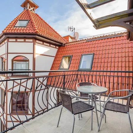 Apartamenty Sun & Snow Continental Blisko Plazy Krynica Morska Exterior foto