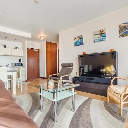 Apartamenty Sun & Snow Continental Blisko Plazy Krynica Morska Exterior foto
