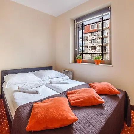 Apartamenty Sun & Snow Continental Blisko Plazy Krynica Morska Exterior foto