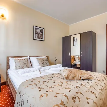 Apartamenty Sun & Snow Continental Blisko Plazy Krynica Morska Exterior foto