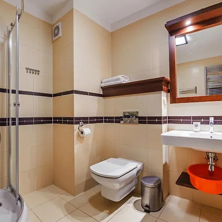 Apartamenty Sun & Snow Continental Blisko Plazy Krynica Morska Exterior foto