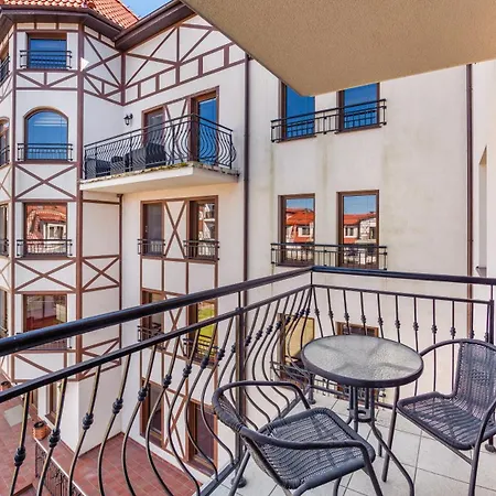Apartamenty Sun & Snow Continental Blisko Plazy Krynica Morska Exterior foto