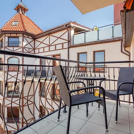 Apartamenty Sun & Snow Continental Blisko Plazy Krynica Morska Exterior foto