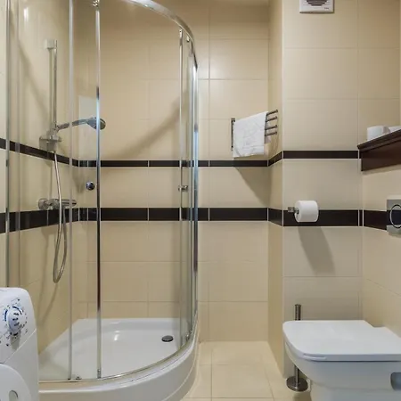 Apartamenty Sun & Snow Continental Blisko Plazy Krynica Morska Exterior foto