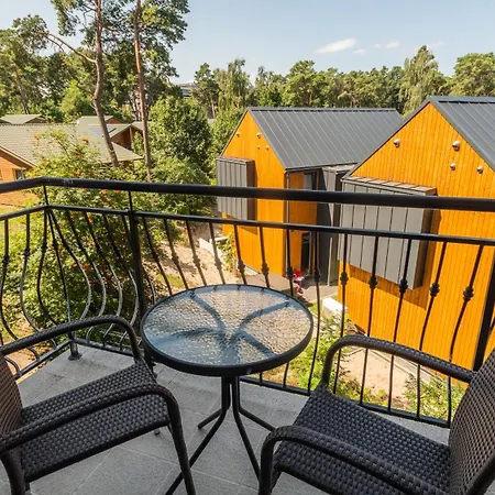 Apartamenty Sun & Snow Continental Blisko Plazy Krynica Morska Exterior foto