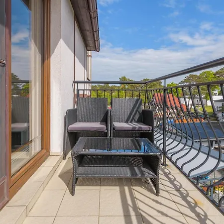 Apartamenty Sun & Snow Continental Blisko Plazy Krynica Morska Exterior photo