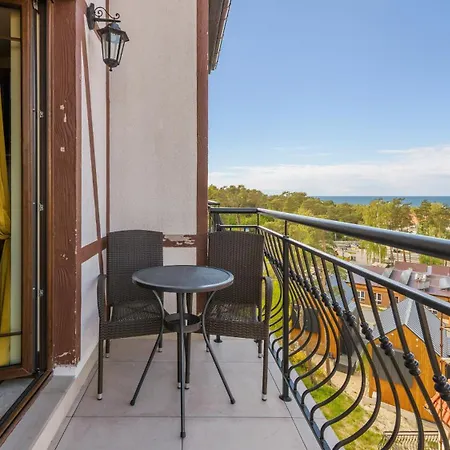 Apartamenty Sun & Snow Continental Blisko Plazy Krynica Morska Exterior photo