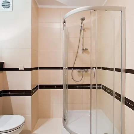 Apartamenty Sun & Snow Continental Blisko Plazy Krynica Morska Exterior foto