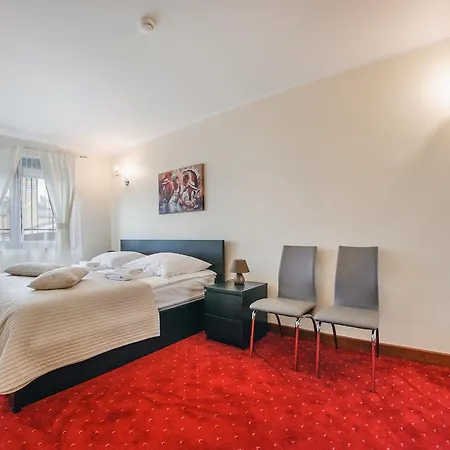 Apartamenty Sun & Snow Continental Blisko Plazy Krynica Morska Exterior foto